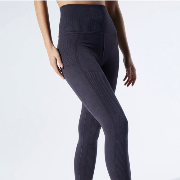 avocado workout leggings